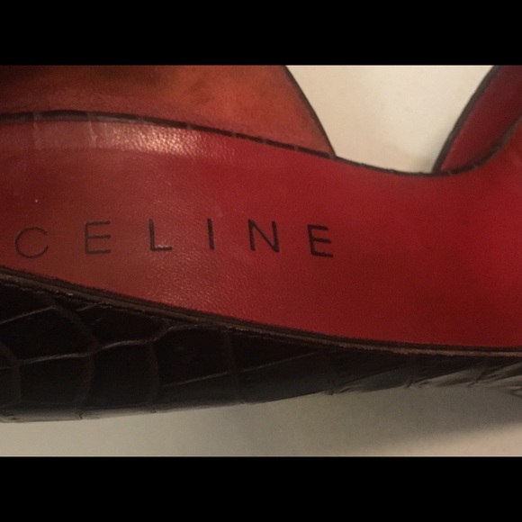 CELINE BROWN EMBOSSED LEATHER PUMPS - Picture 5 of 5